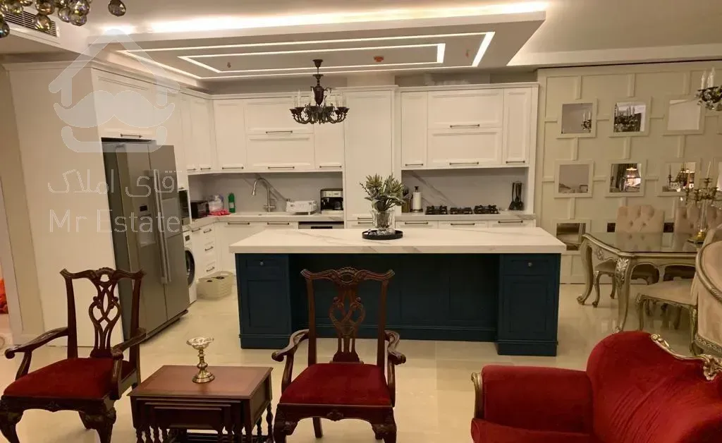 فروش آپارتمان ۱۶۰ متری ۳ خوابه در سعادت‌آباد