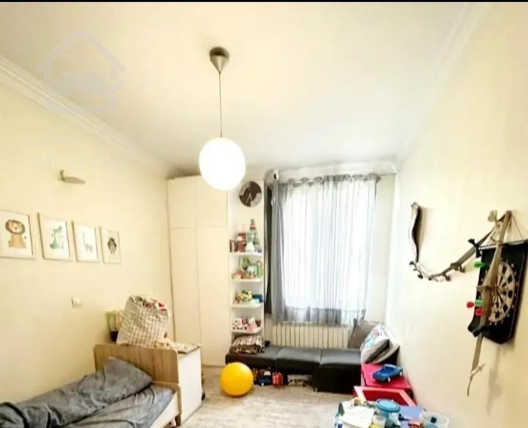 آپارتمان ۶۷ متری کم واحد رو به نما /شهرک آزادی