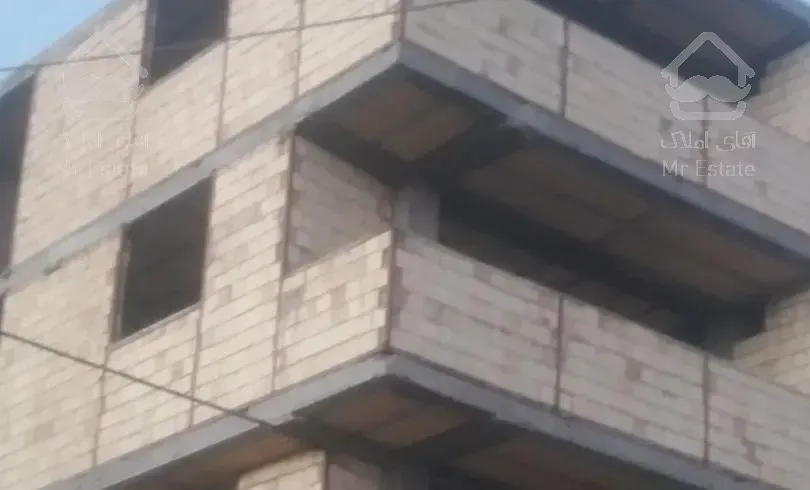 اسکلت بتونی ۴ طبقه تجاری مسکونی