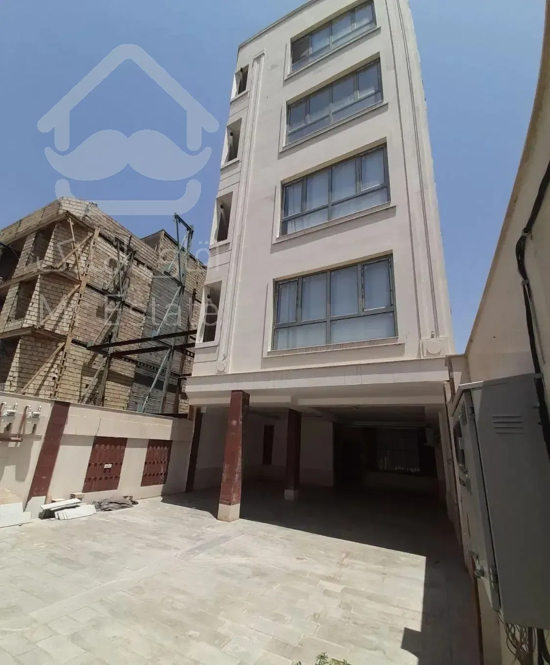 ۱۴۵متر آپارتمان صفر مدرس۵