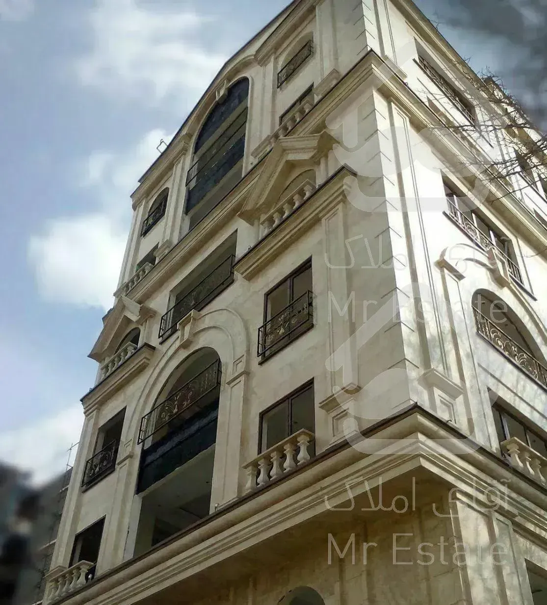 فروش واحد آپارتمان (۱۲۵ متری) کلید اول