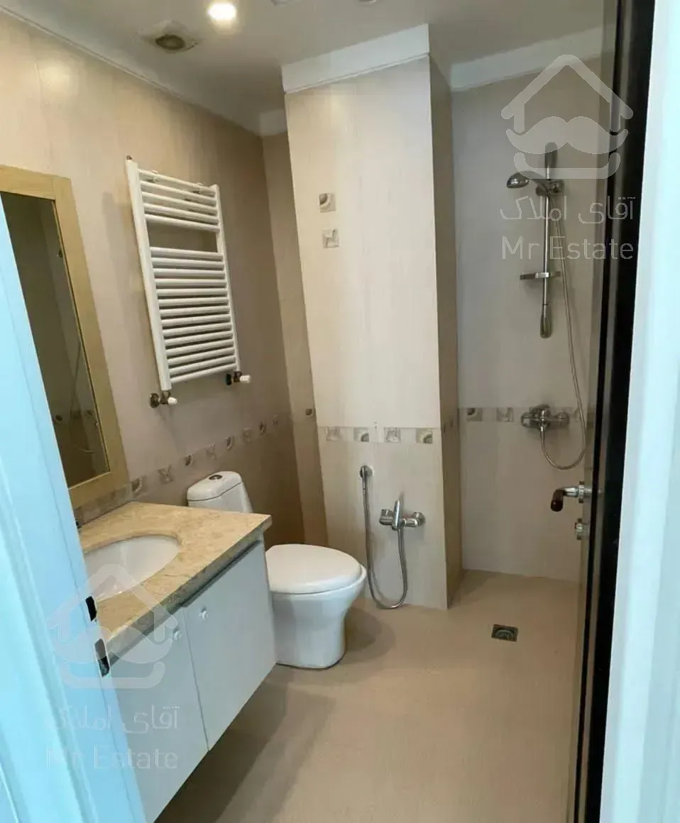 ۱۷۵ متر ولنجک/ ویو بدون مشرف