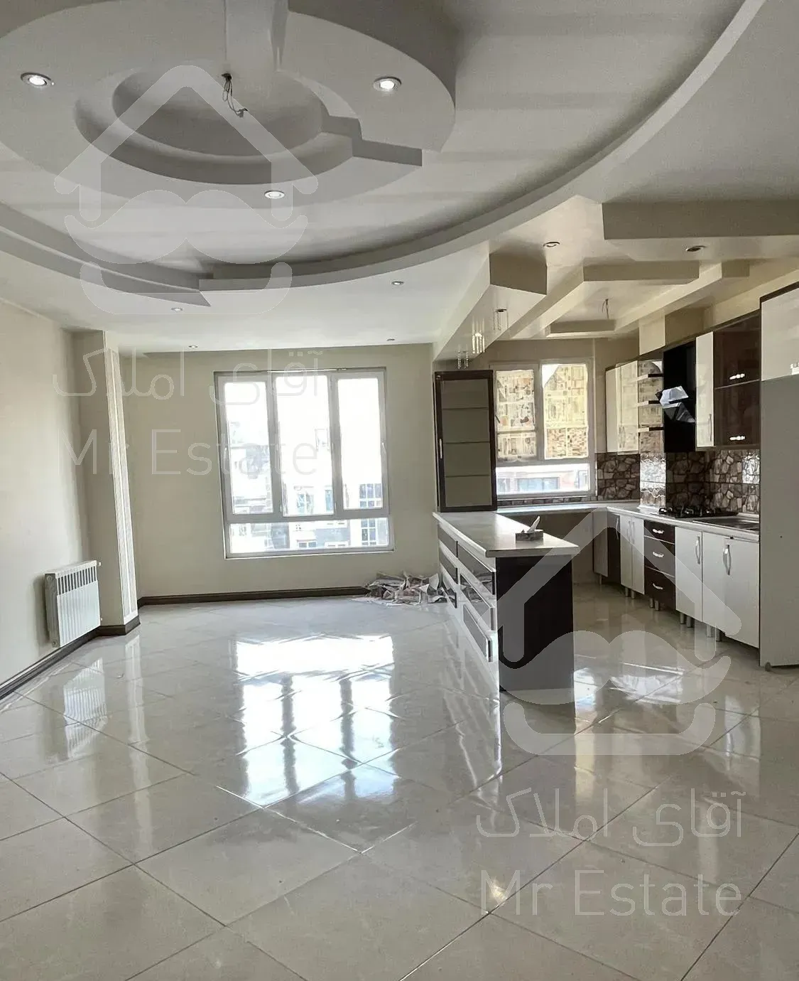 ۱۱۵ متر سه خواب / بر آلاله شرقی