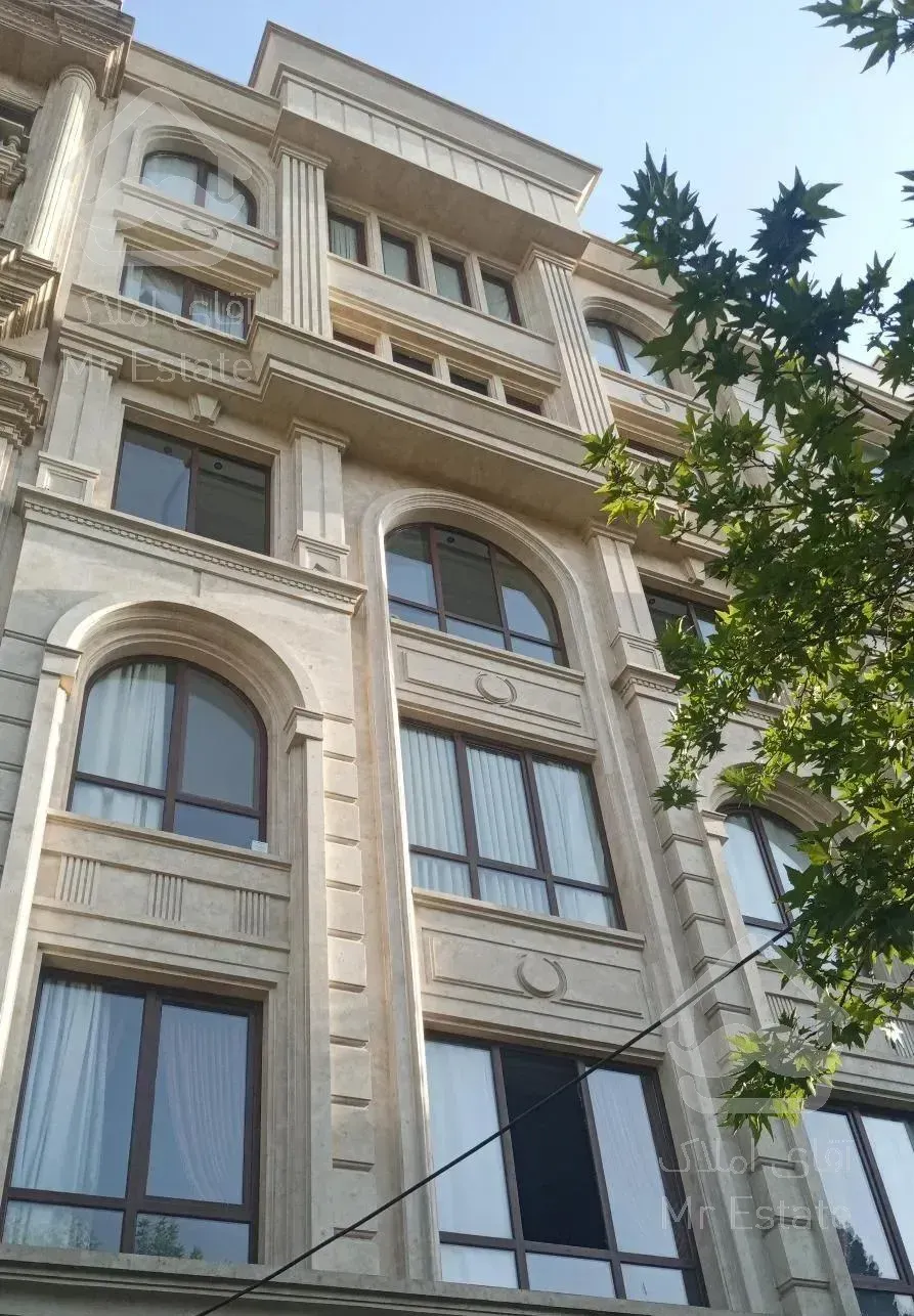 شمال جردن ۲۰۰ متر تکواحد ۲ پارکینگ شخصی ساز