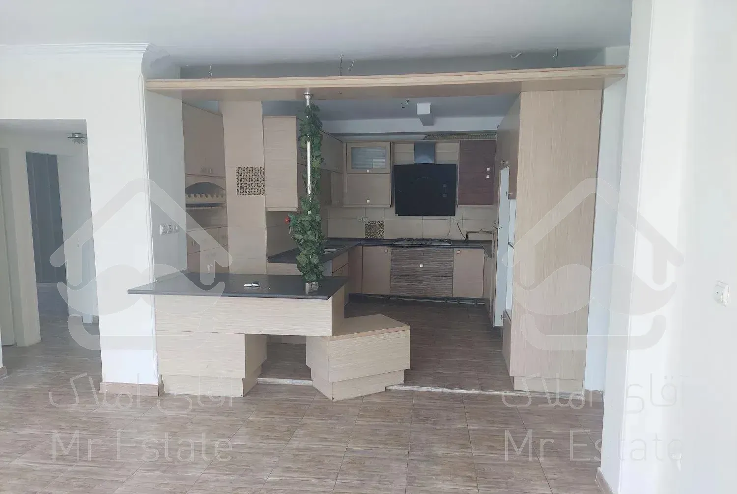 آپارتمان سه خواب ظفر میرداماد