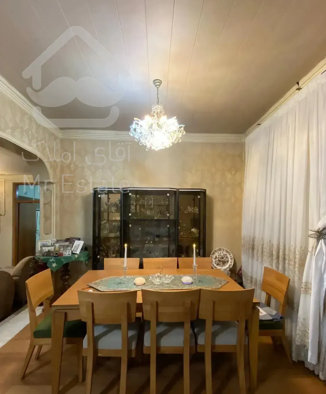 ویلایی ۴۰۰ متری حیاط دار در گلباغ نماز