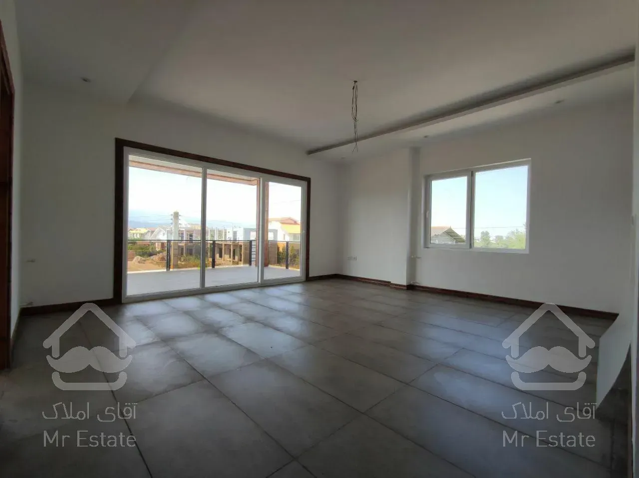 ٣٤٢ متر زمين٢٢٠ متر ويلا شهركي