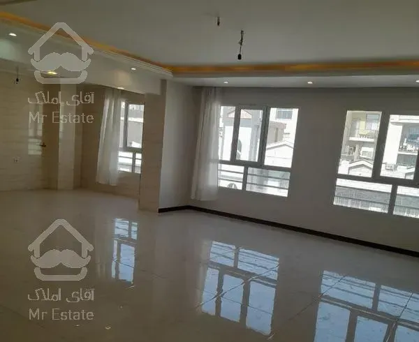 اپارتمان حدودن۱۳۰متردوخواب