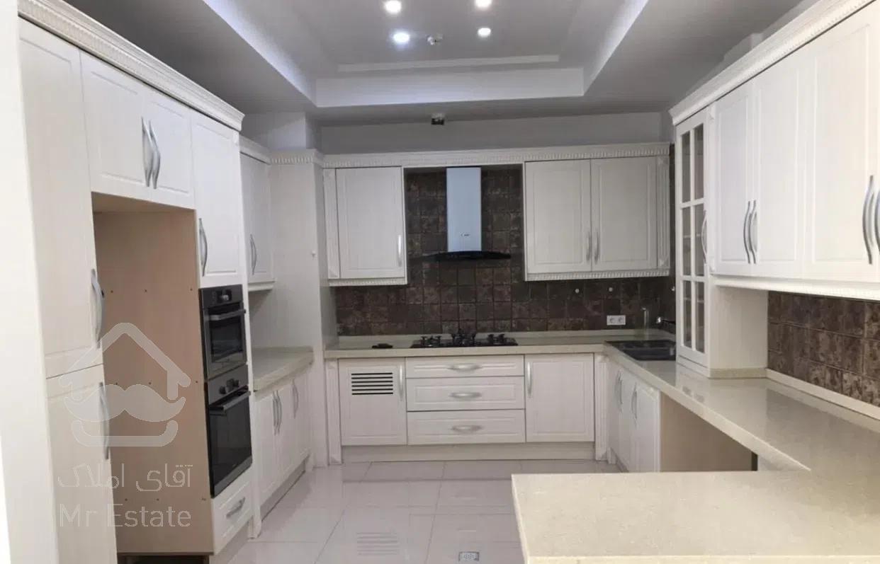 185متر اپارتمان  و خوش نقشه