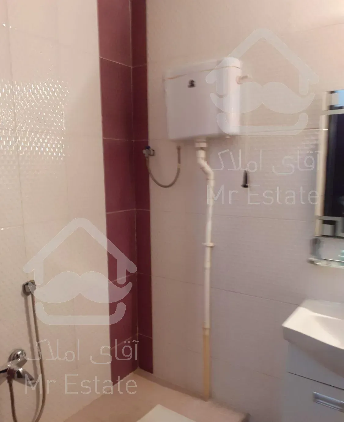 ۹۷مترآپارتمان طبقه۲ لوکیشن  رادیودریا