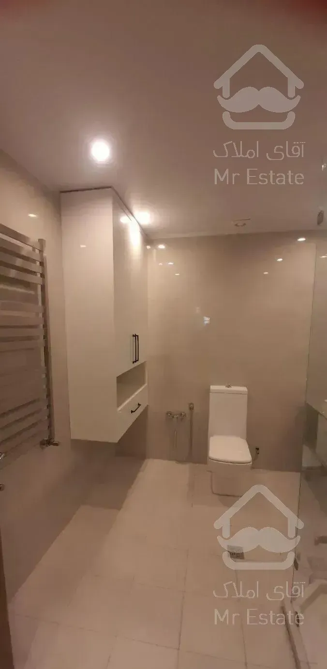 ۲۱۵ متر / ۳خواب / فول امکانات      (  تکواحدی  )