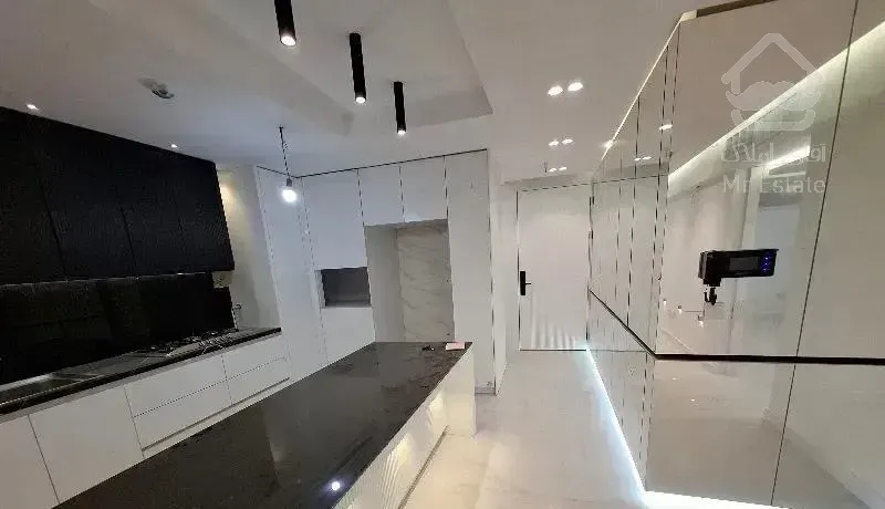 ۱۴۰متر/تاپ لوکیشن/ویو ابدی