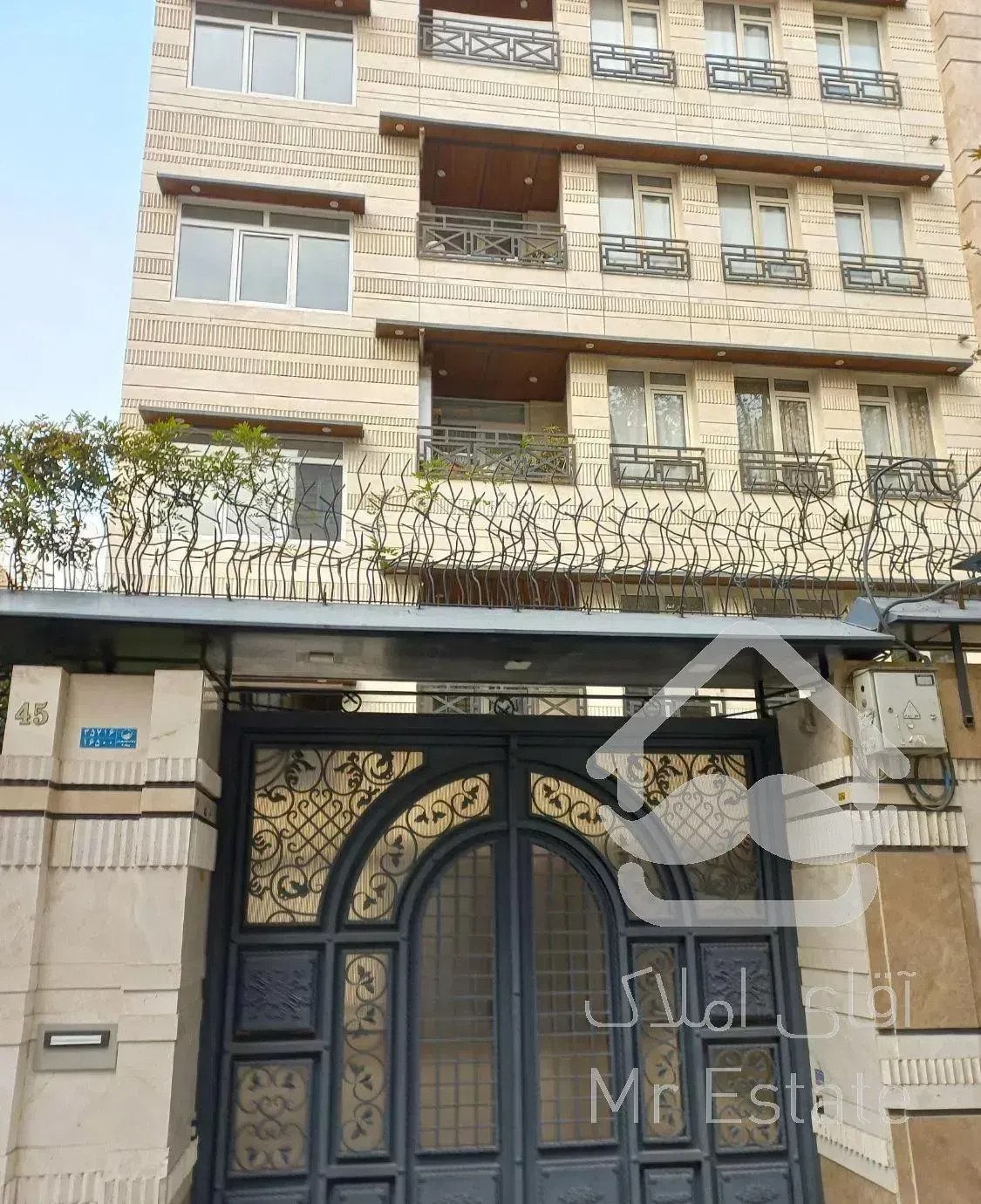 ۱۶۰متر  فول  تکواحدی خیابان سوم  ۲۰متر پاسیو