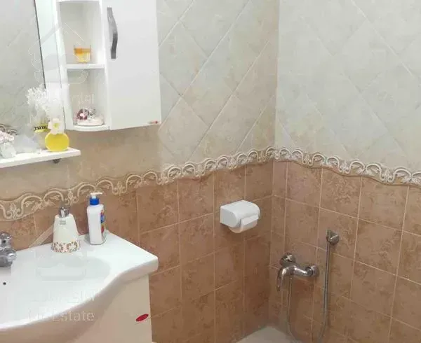 آپارتمان 130 متری بر بلوار ارم