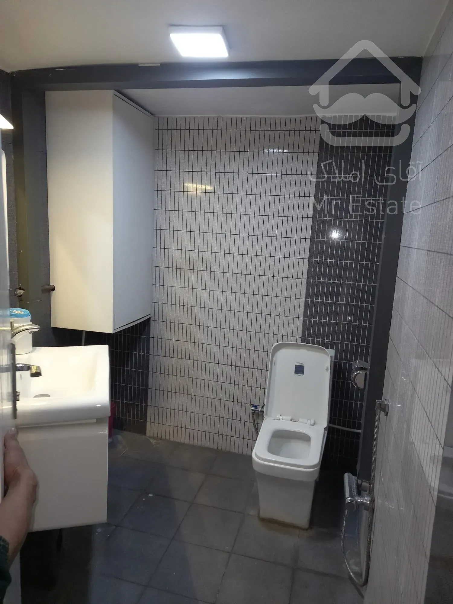 اجاره و رهن دفتر کار موقعیت اداری زعفرانیه 155  متر لاکچری