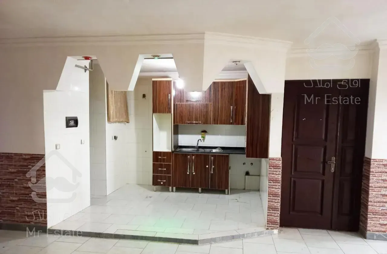 90مترخ ساری مهمانسرا