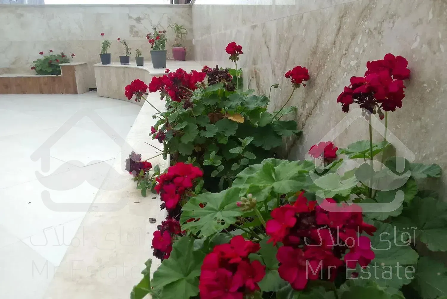 ویلاباغ بهار *روف گاردن* بدون واسطه نوساز