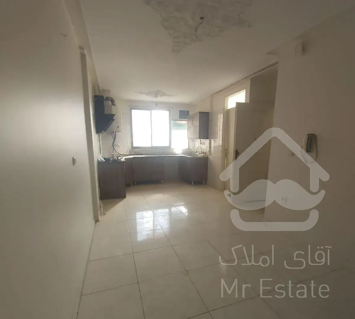 ۳۸ متر  خوش نقشه تکواحد