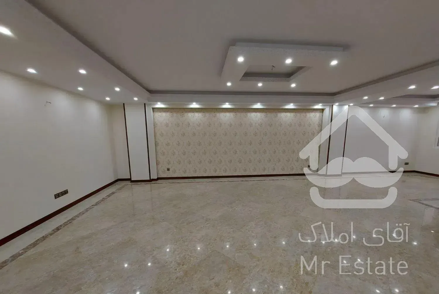 مطهری سنایی ۱۵۰متر ۳خواب یکساله