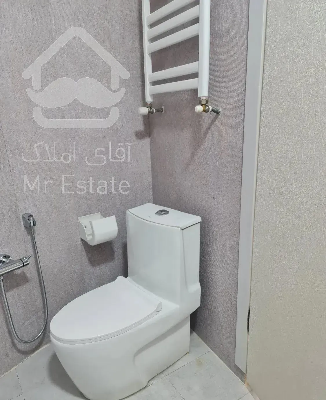 آپارتمان ۱۳۵ متری، ۳ خوابه،تکواحدی