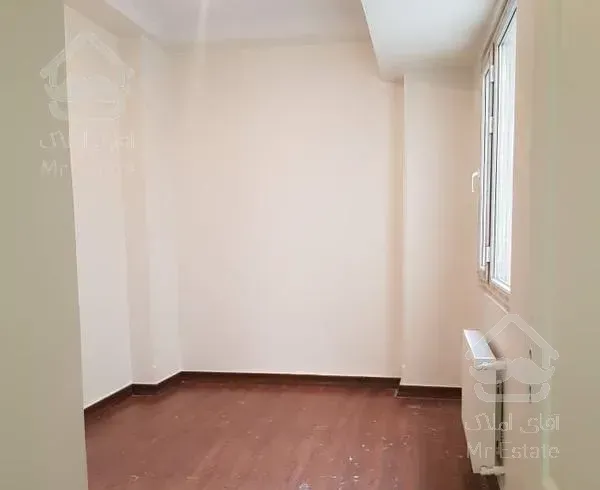 ۱۱۴ متری /پونک سردارجنگل/ سالن پرده خور