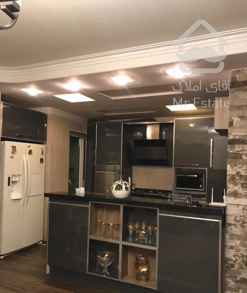 ١١٠متر/سپهر/تکواحدی/فول امکانات/٧ساله