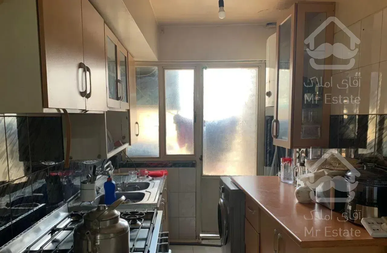 آپارتمان ۶۵ متر  بازسازی  بر خیابان صفدری،بغل مترو