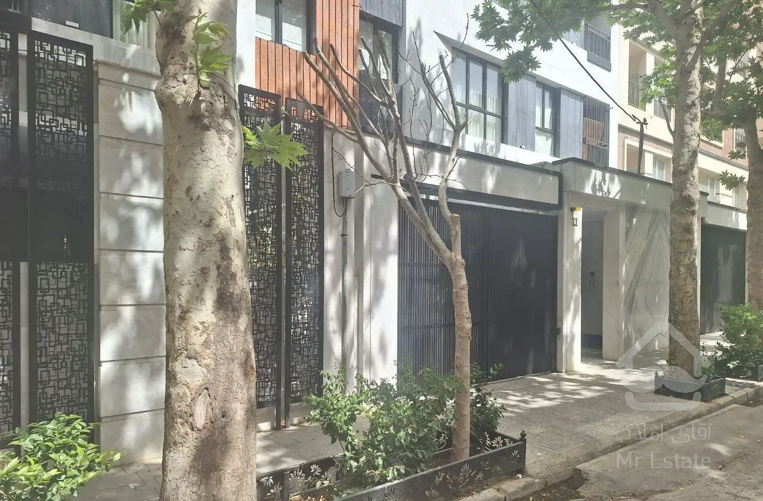 آپارتمان ۸۵ متری ۲ خوابه در نیرو هوایی