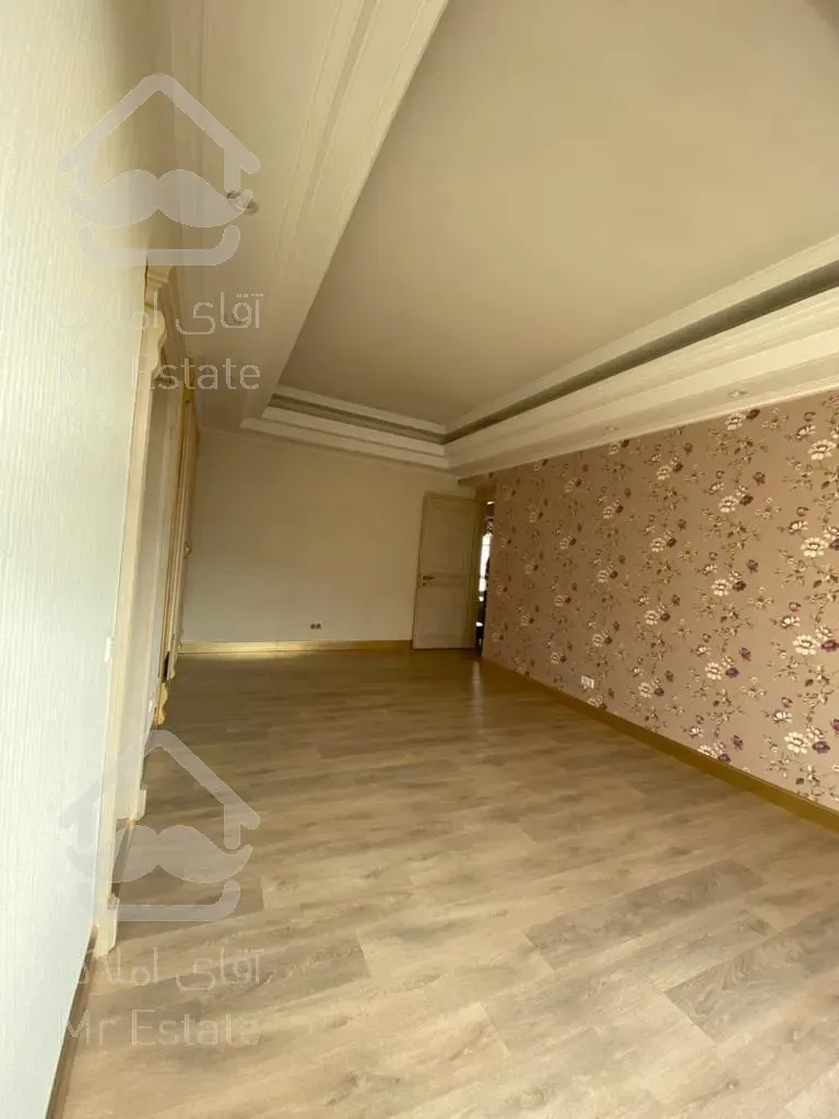 رهن و اجاره آپارتمان ۲۲۰ متری ۳ خوابه کامرانیه