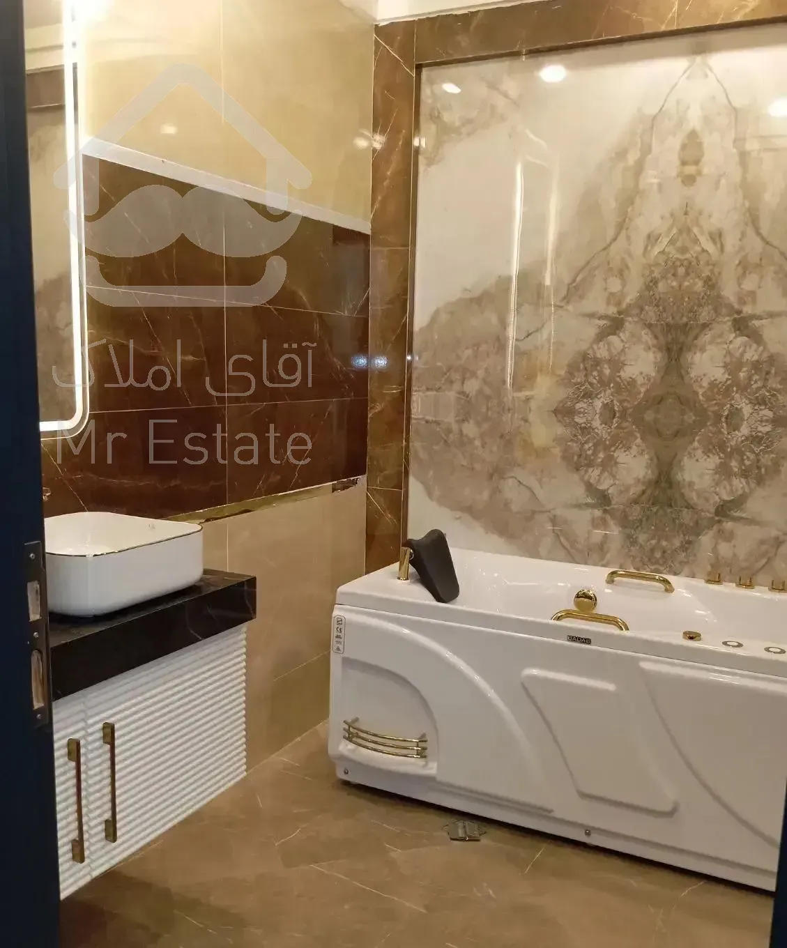 دروس/پاسداران ۱۶۵ متر استثنایی بدون مشابه