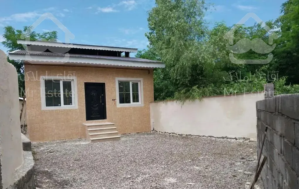 ویلا ۲۰۰متری بنا ۵۰متری نوساز