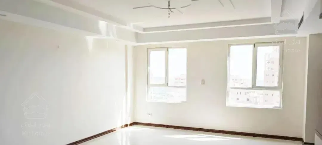 ۱۱۰ متر دو خواب آسمانها طبقات بالا، ویو دریاچه