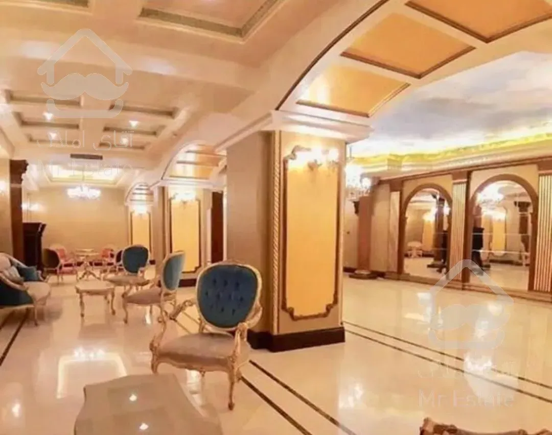 خرید آپارتمان 275 متری فرمانیه