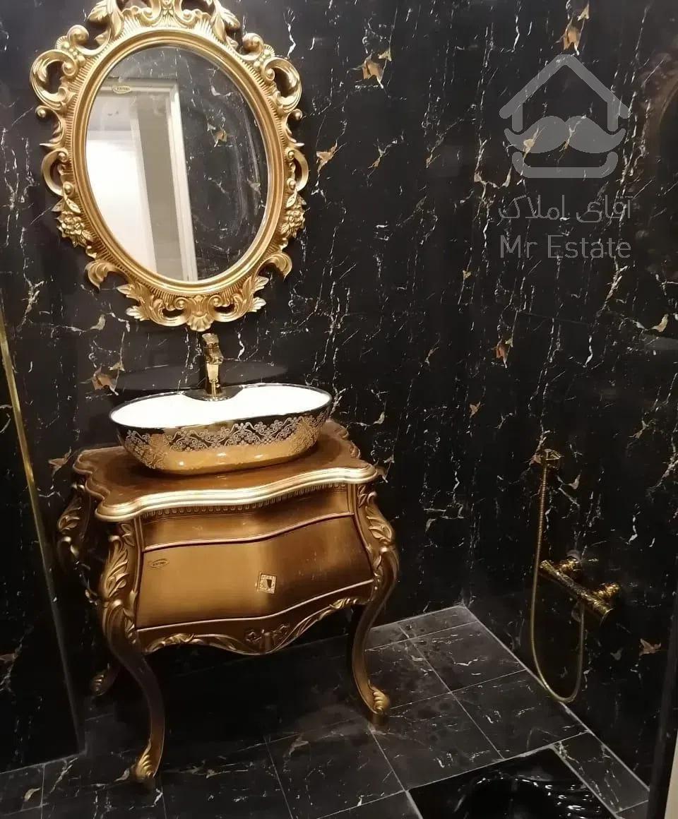 ۱۴۰متر یکساله سه خواب  خ ۱۵۴