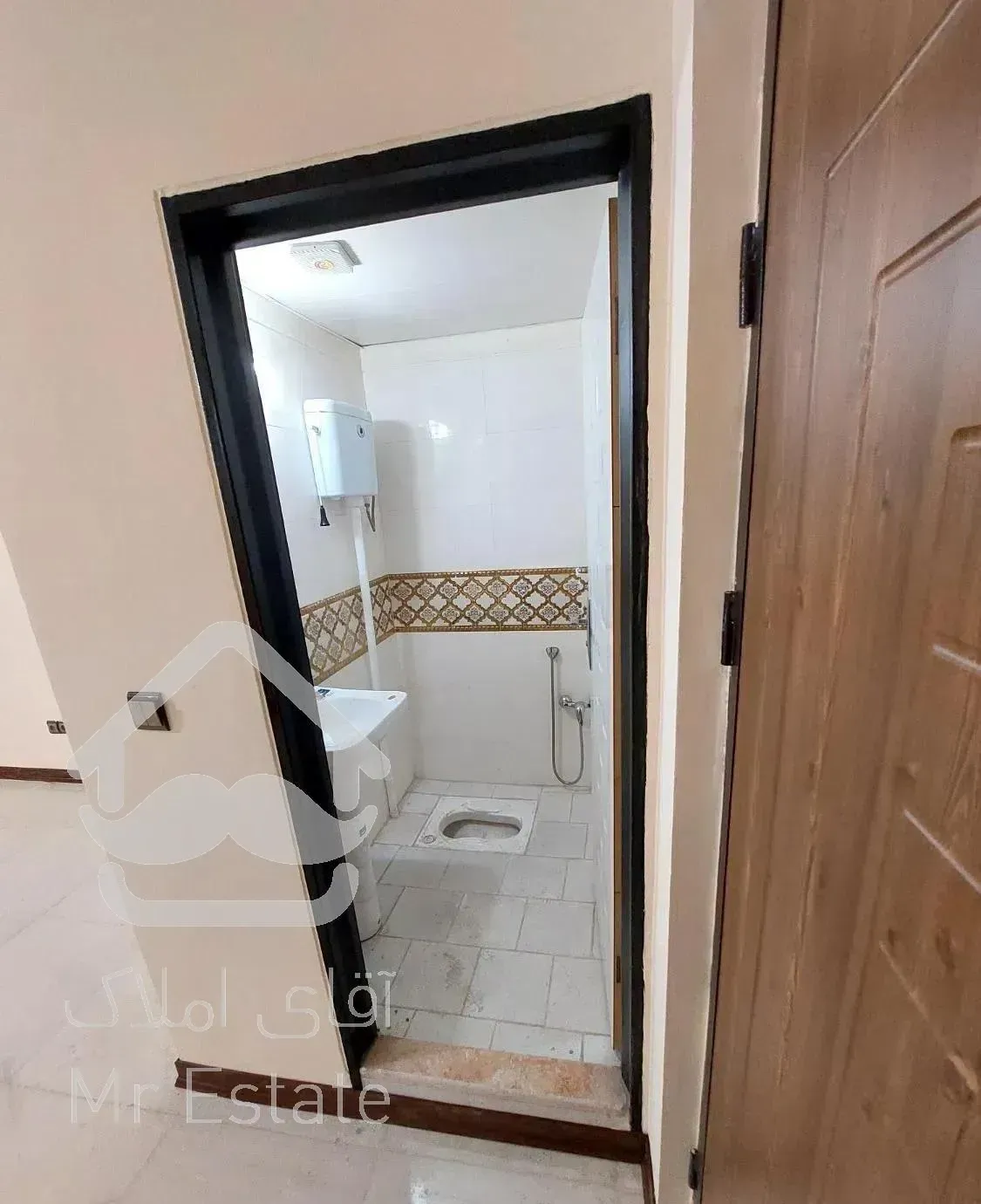 ۷۶متری نوساز تمیز