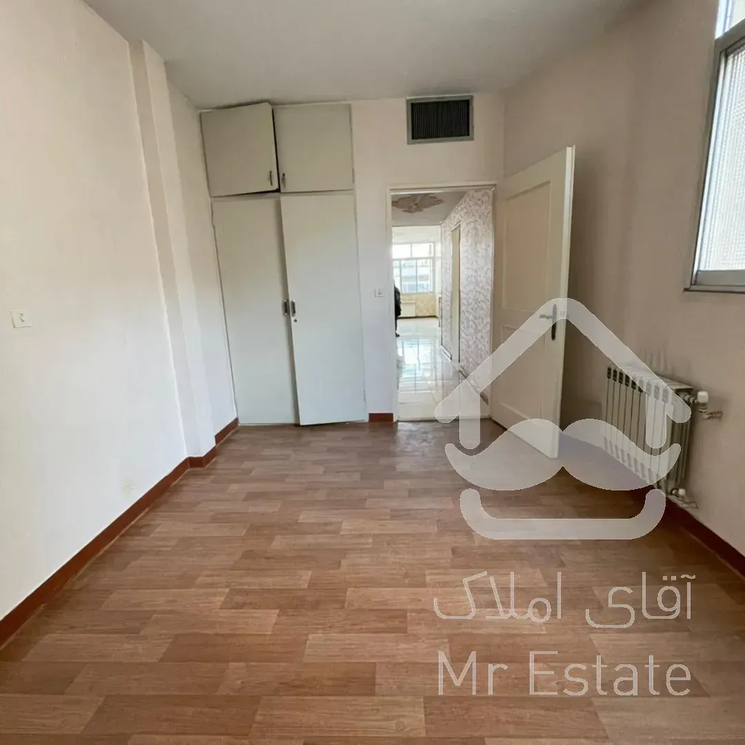 آپارتمان ۸۰ متری ۲ خواب،خوش نقش،لوکیشن عالی، پارکینگ دار