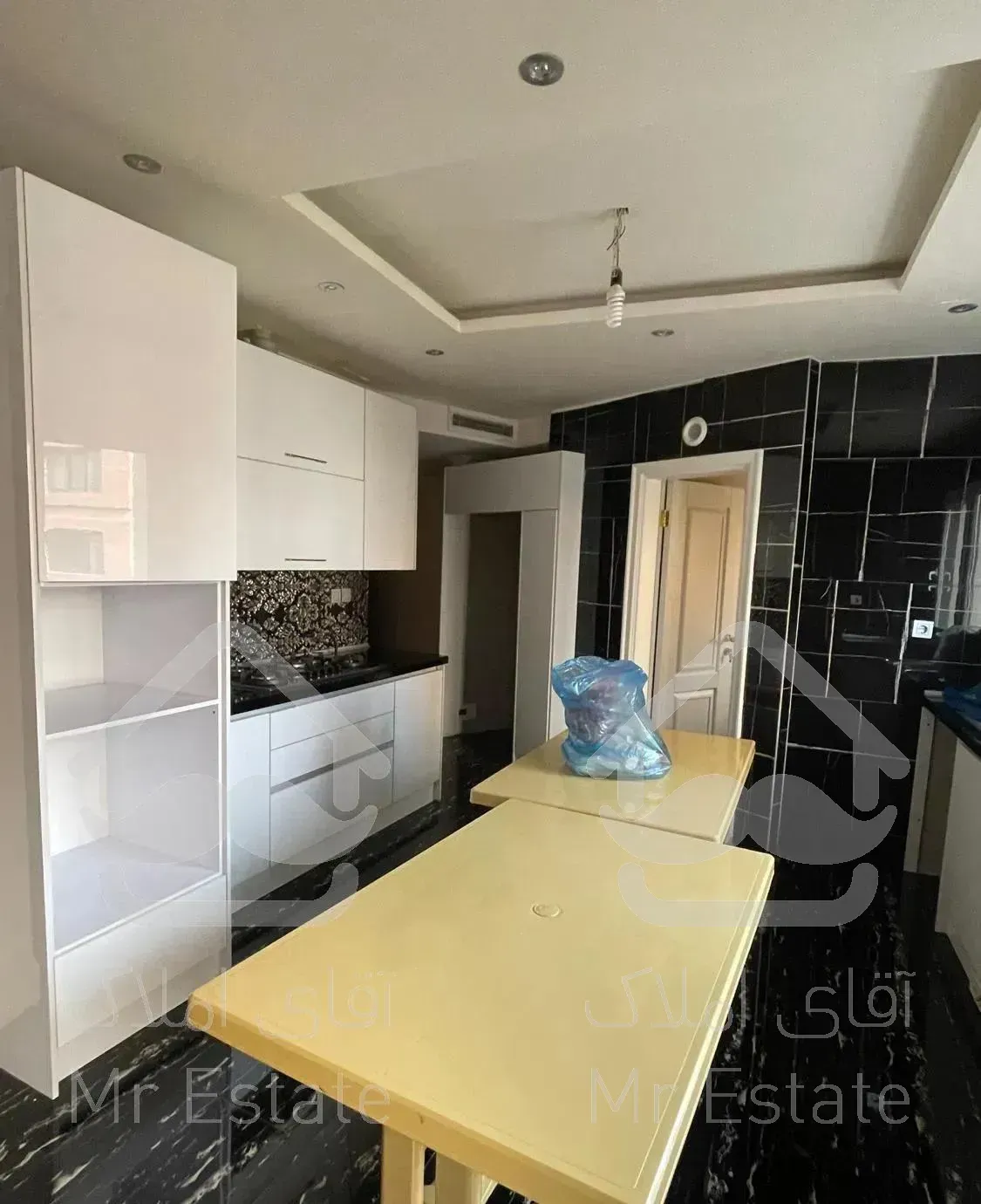 آپارتمان ۱۷۰ متری میرداماد