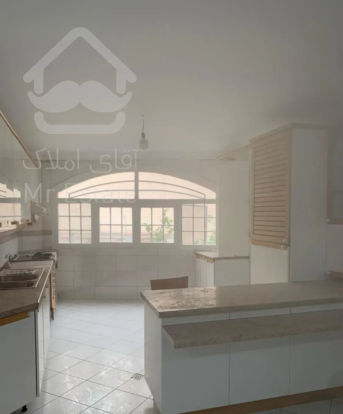 اپارتمان ۱۰۰ متری دو خواب