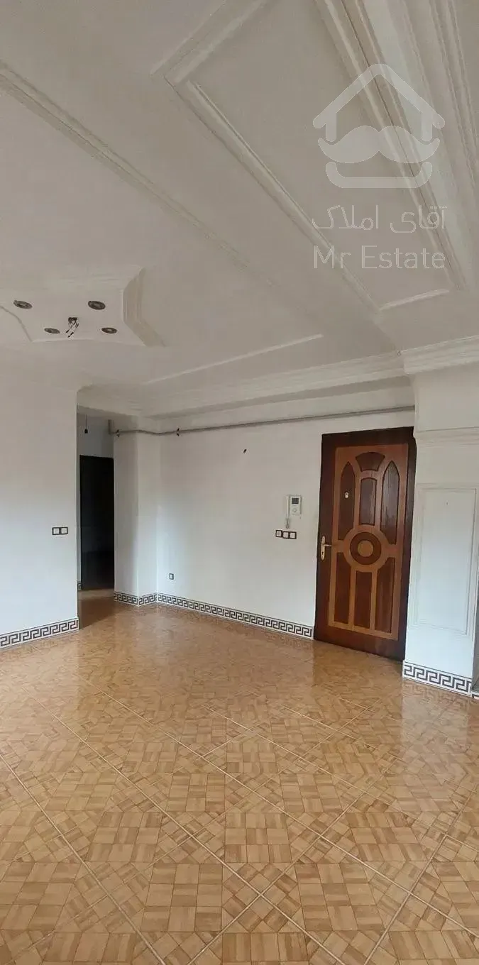 110متری طبقه اول دو خواب