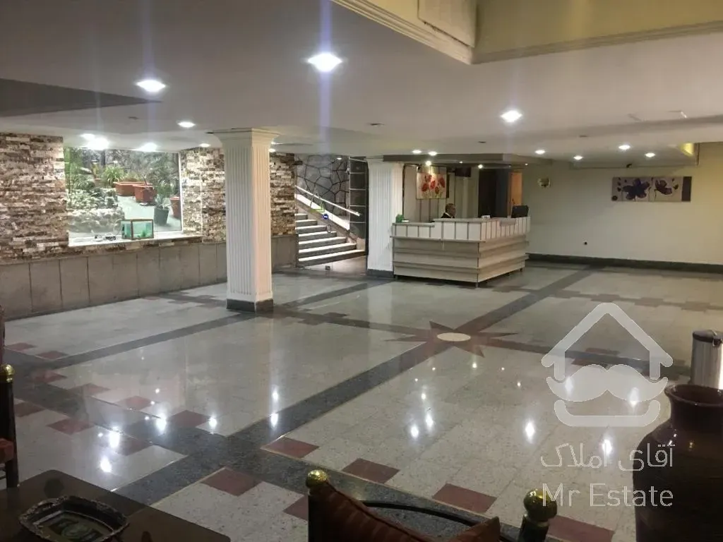 زیر قیمت منطقه