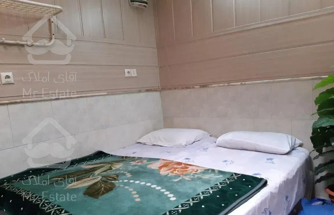 مسافرخانه سپیده - اتاق سه تخته 108