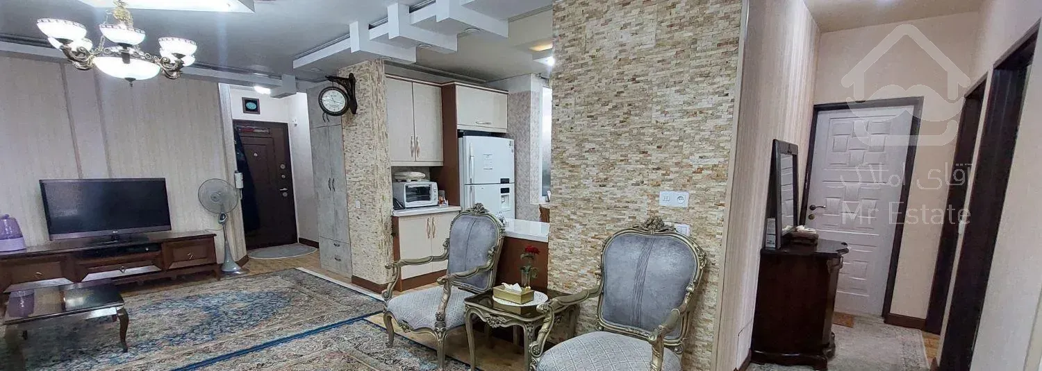 واحد ۹۰ متری، فوری فروشی