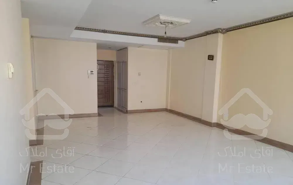 واحد اداری فلت  میدان ساحل کلید نخورده