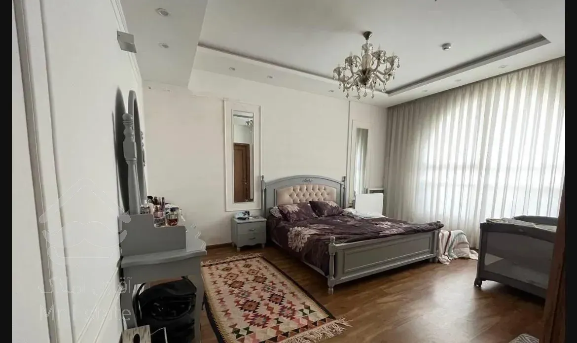 آپارتمان ۸۳ متری