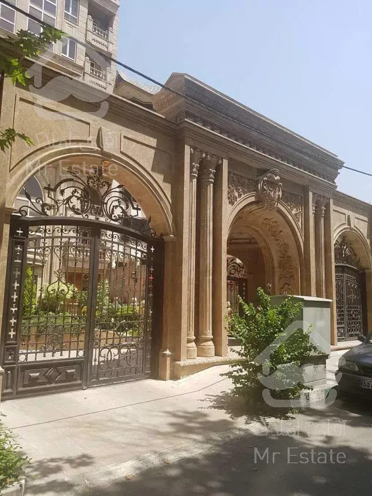 خرید پنت هاوس 256 متری  فرمانیه شرقی