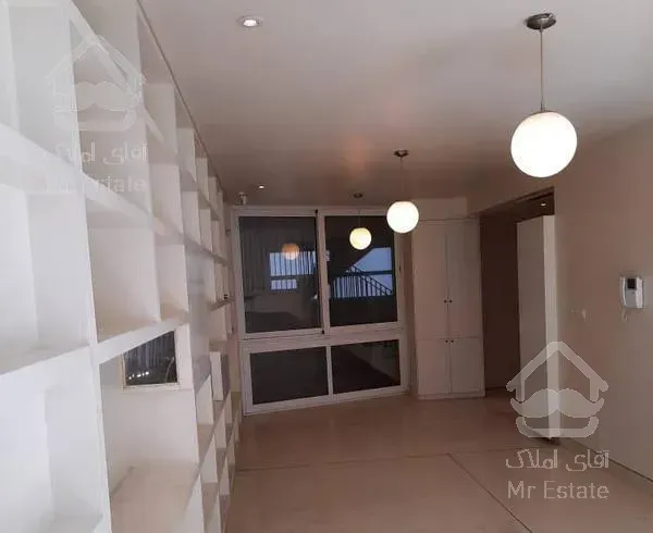 زعفرانیه، سوئیت موقعیت اداری، 42 متر