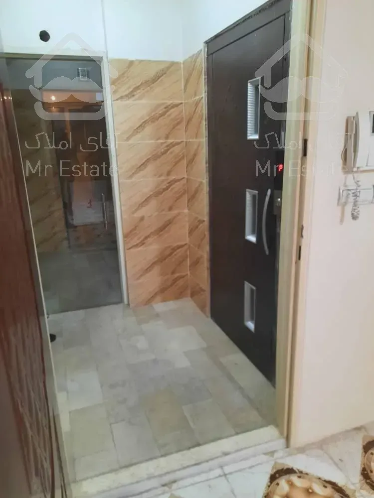 ۵۳ متر آسانسور دوساله