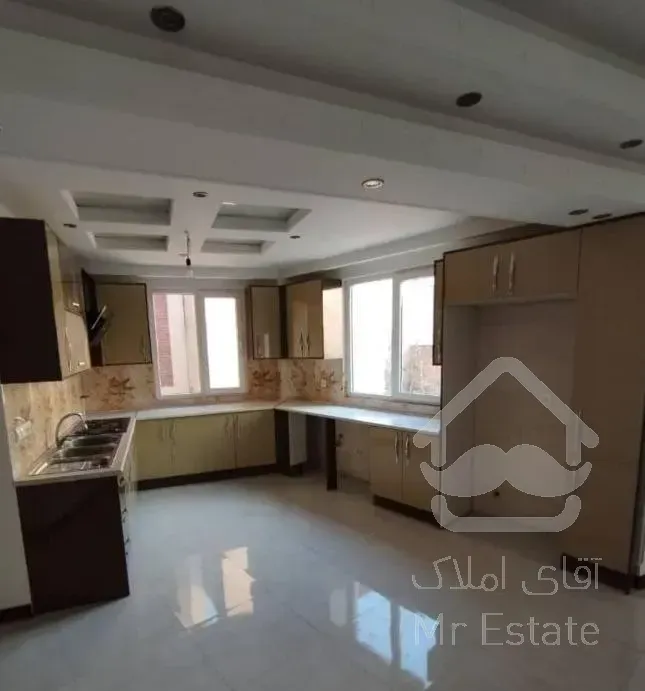 فروش آپارتمان ۹۰ متری ۲ خوابه در دربند