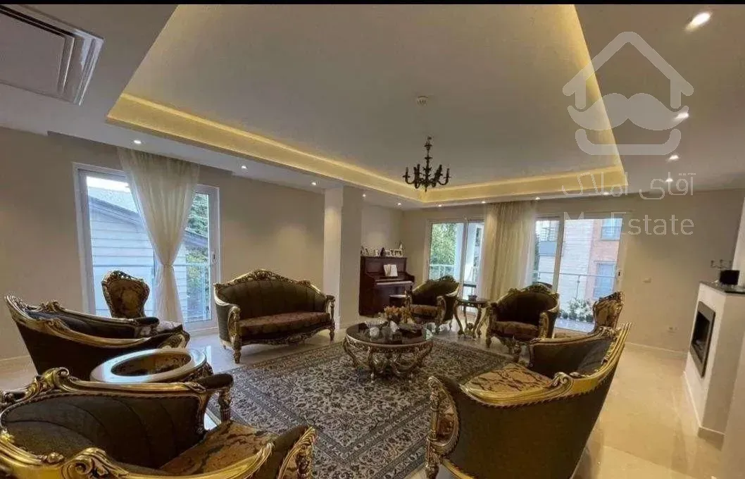 ۷۷متر/۲نبش نورگیر/فول امکانات