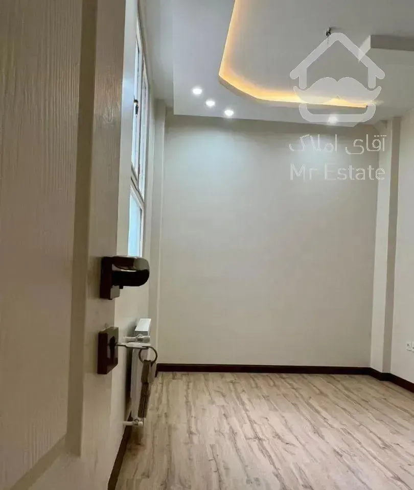 سیدخندان دبستان ۱۰۷متر دو خواب فول امکانات